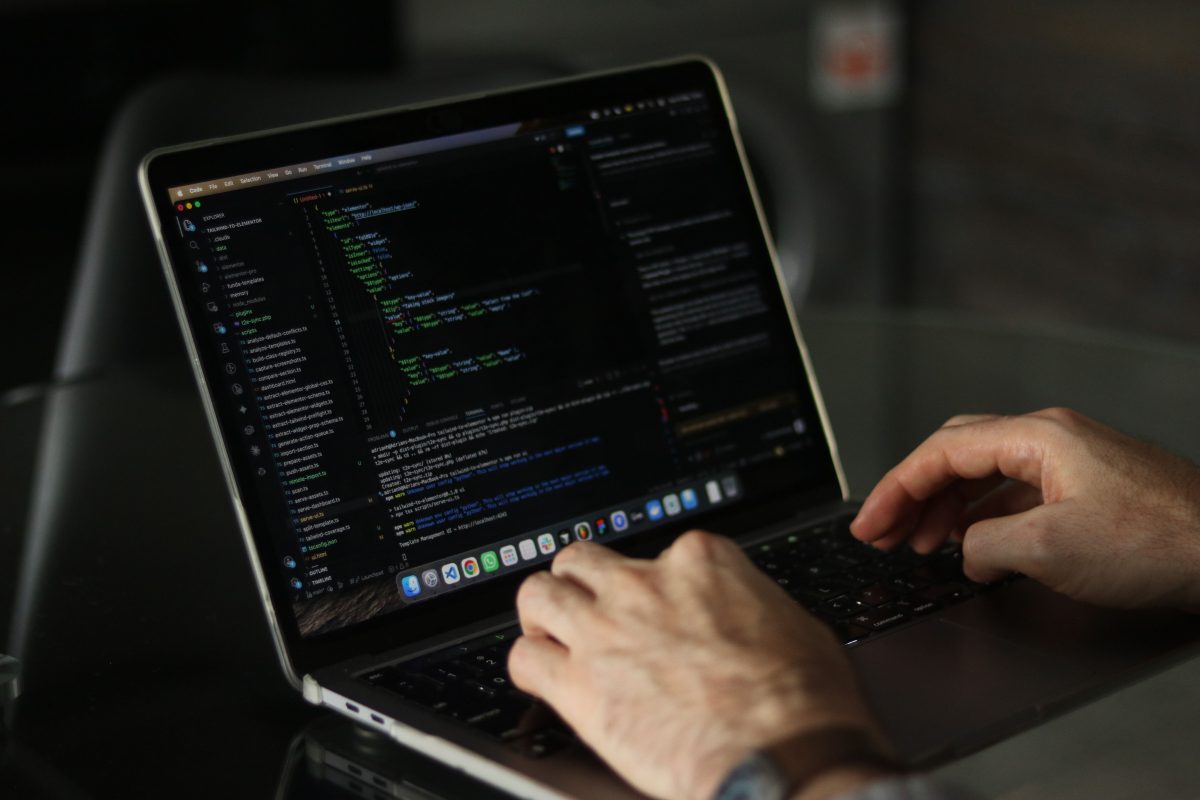 how to hire a crypto recovery service